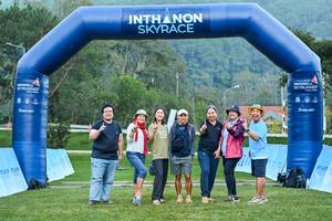 BIB: 97949
                            <button type="button" onclick="openModal(25033849)" class="btn btn-primary btn-sm float-right btn-popup" data-toggle="modal" data-target=".modal-high-quality">
                        <i class="fas fa-shopping-cart"></i> ใส่ตะกร้า
                    </button>
                                            <button type="button" onclick="isThisMe(25033849, true)" class="btn btn-success btn-sm float-right btn-popup btn-isme hidden" data-toggle="tooltip" data-placement="bottom" title="นี่คือรูปของคุณใช่ไหม คลิกที่นี่เพื่อเอาเข้าอัลบั้ม">
                        <i class="fas fa-plus"></i> เพิ่มเข้าอัลบั้ม
                    </button>
                    <button type="button" onclick="isThisMe(25033849, false)" class="btn btn-warning btn-sm float-right btn-popup btn-isnotme hidden">
                        <i class="fas fa-ban"></i> นำออกจากอัลบั้ม
                    </button>